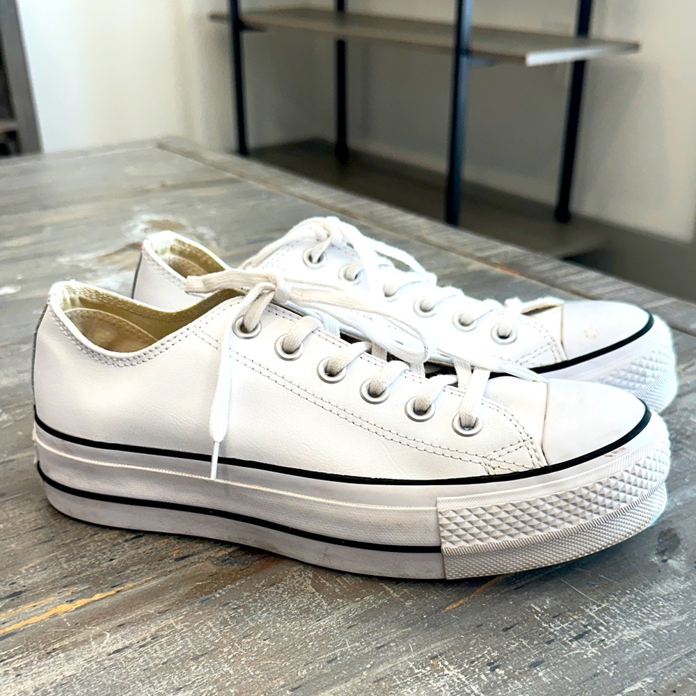 White platform leather Converse Sneakers